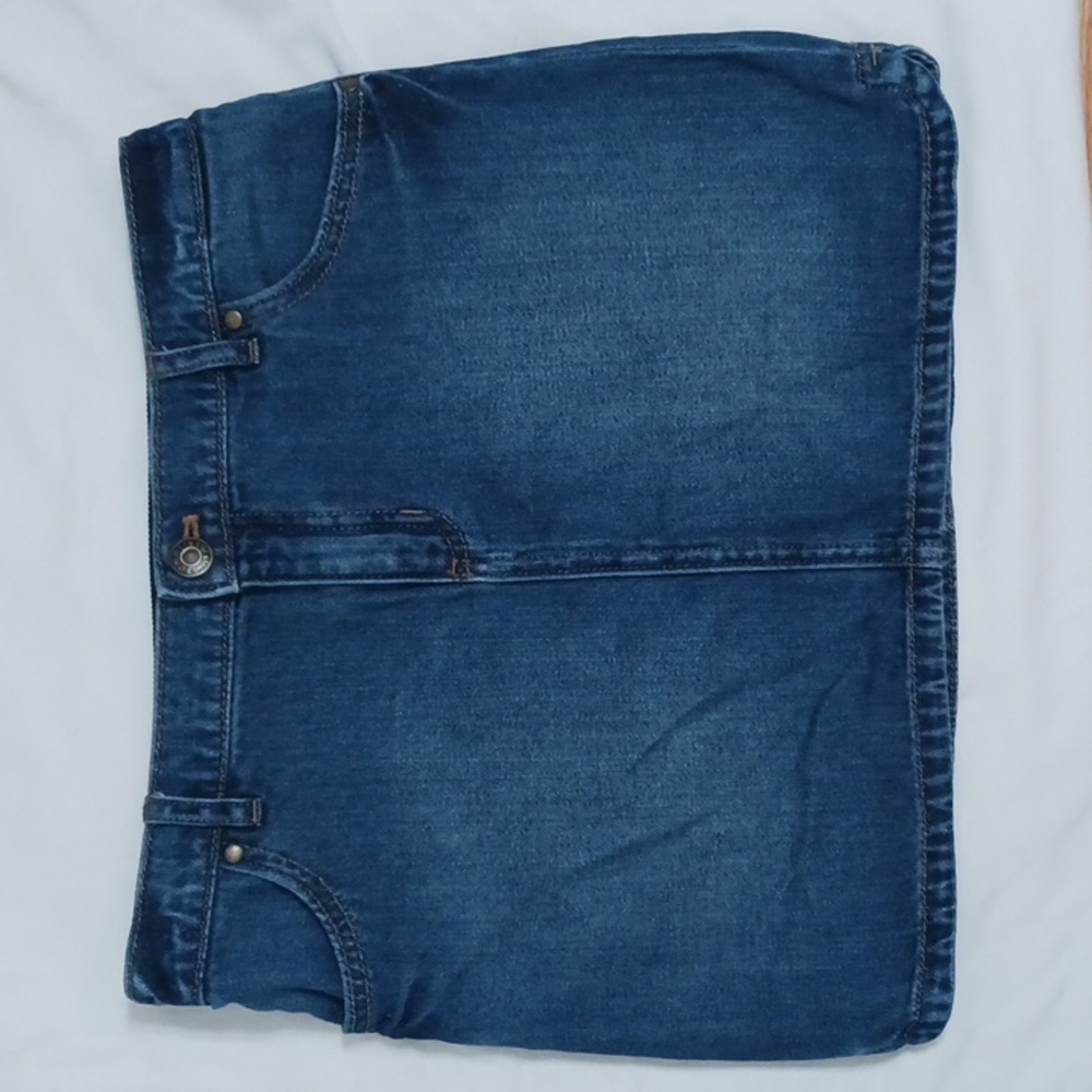 TOMMY HILFIGER SZ.14 KIDS SKIRT